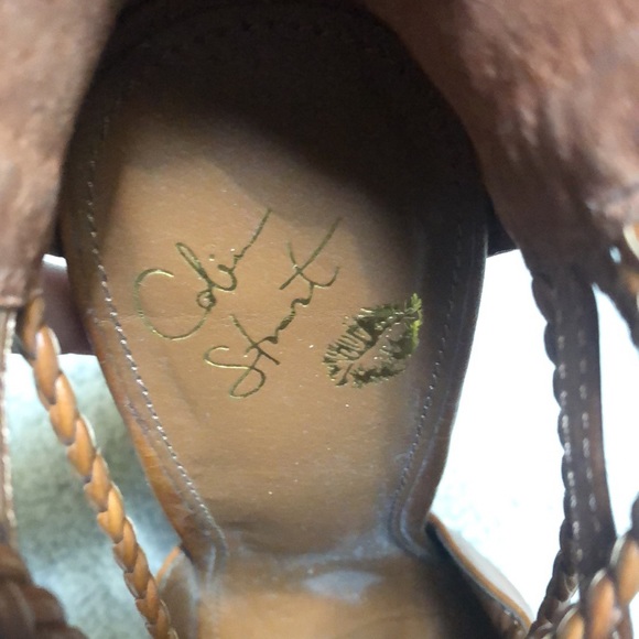 Colin Stuart Woven cage heeled sandal. - Picture 2 of 6